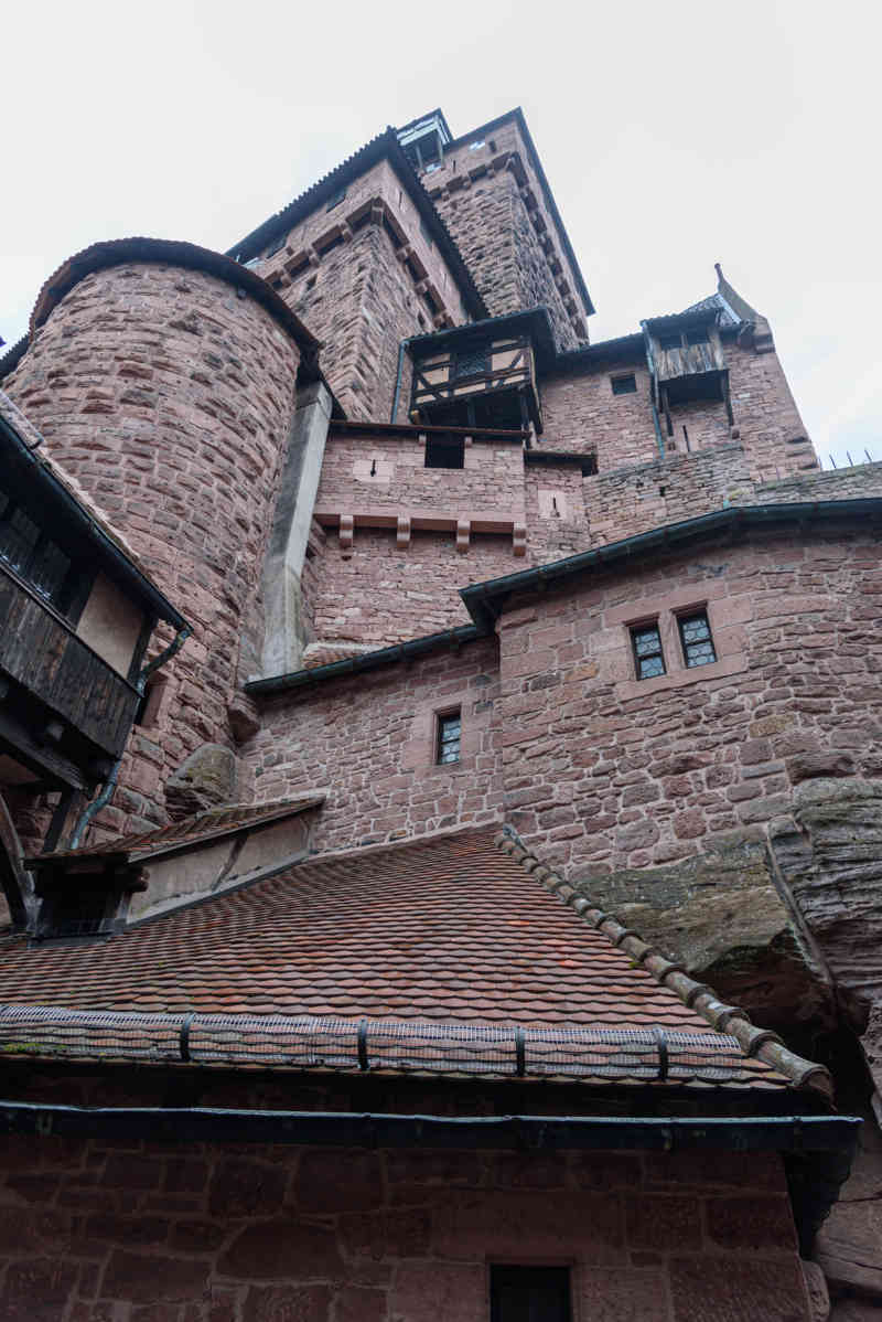 Francia - Alsacia 372 - Orschwiller - castillo de Koenigsbourg.jpg